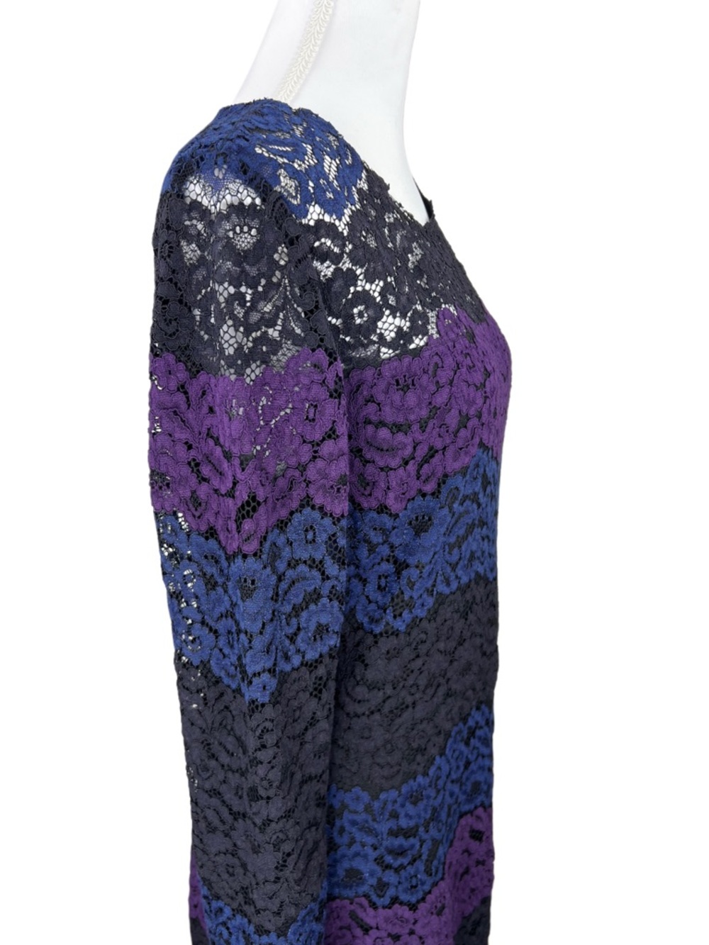 Elie Tahari Lace Dress Size 10 Black Purple Blue Sheath Long Sleeve Cocktail - Picture 4 of 8